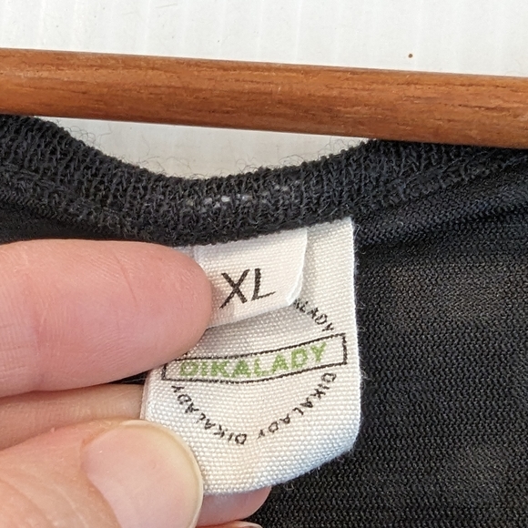 DIKALADY women's mixed media crochet knit sharkbite assymetrical tunic top - Picture 2 of 11